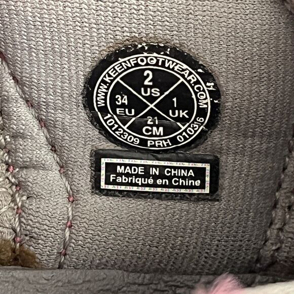 Keen Whisper Sandals Size 2 Pink Toggle Vibram Hiking Camping Outdoors‎ Water - Picture 8 of 8